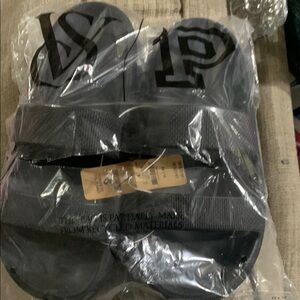Victoria's Secret Pink Black Slides